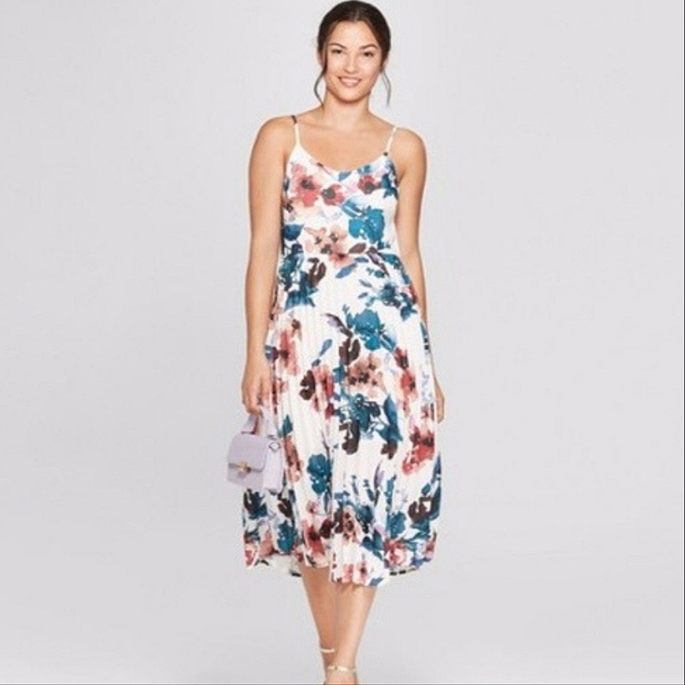 Nwt pleated floral midi dress wedding guest